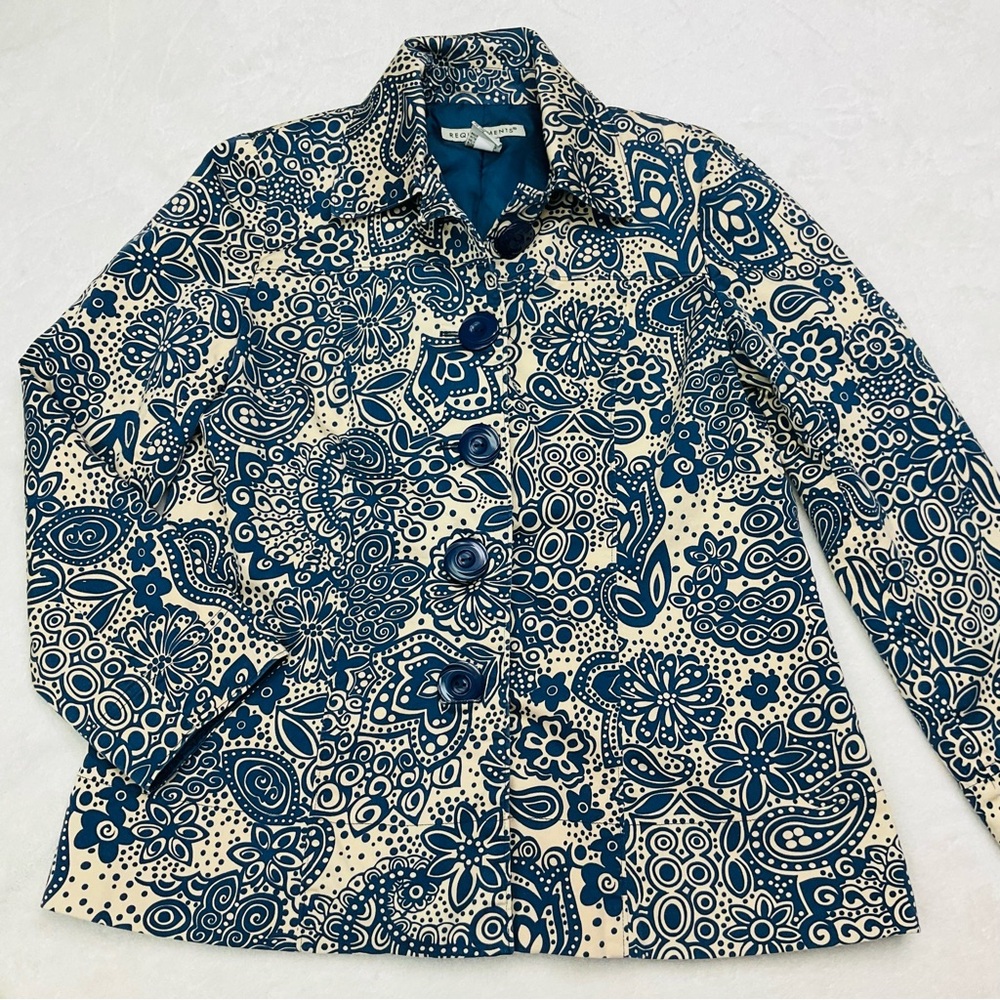 REQUIREMENTS Cream & Navy Blue Floral Fully Lined Button Up Jacket Woman Medium